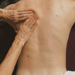 Menarini Italian massage: relaxing and draining hemolymphatic massage